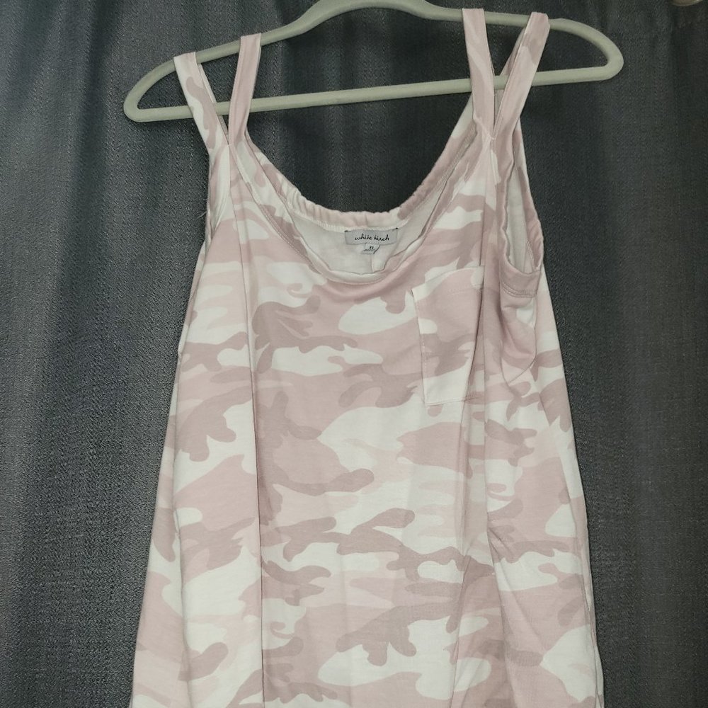 White Birch XL Pink Camo top